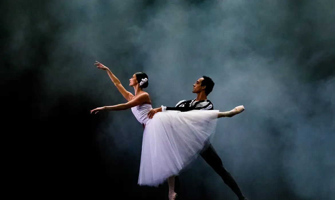 Dia Internacional da Dança: Corpo, Cultura e Emoção em Movimento